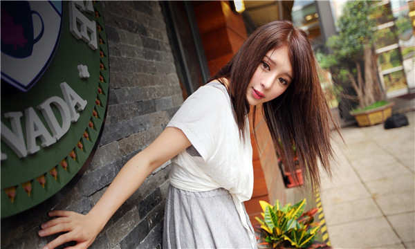 奈曼想找一个女性生孩子给报酬-｛找个女人生孩子多少钱｝