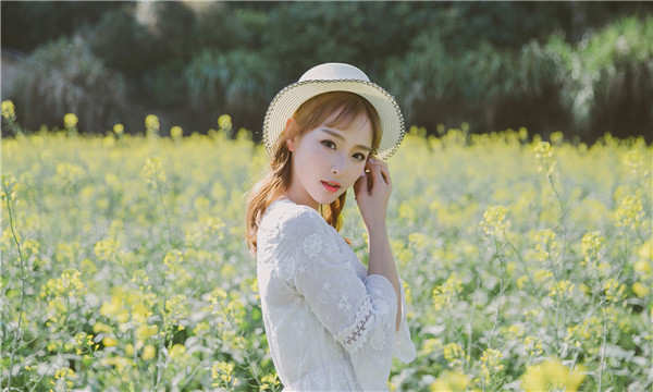 奈曼标题：想找个女人帮忙生孩子的有效解决方案，助您圆梦家庭